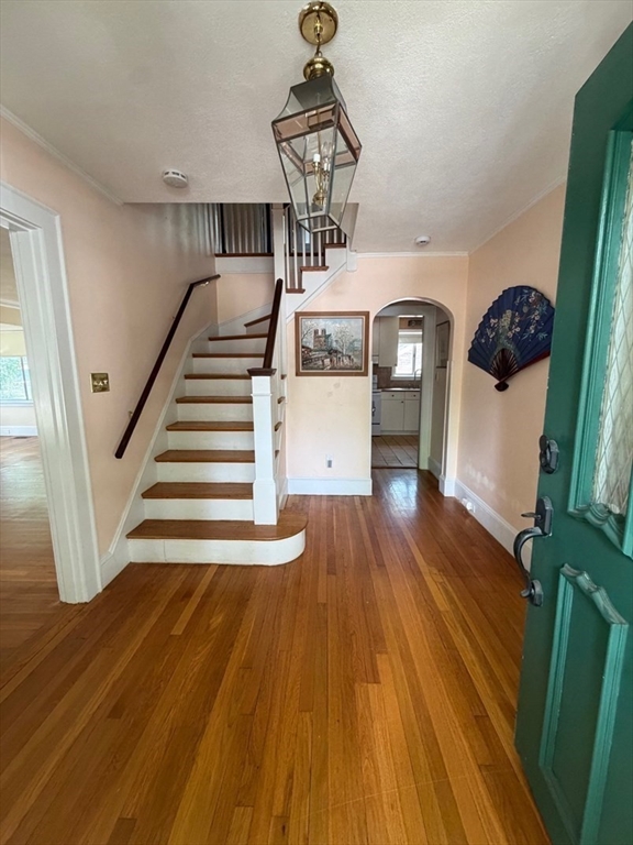 4 Van Ness Road