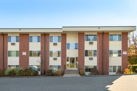 74 Beach St 1-12 Woburn MA 01801