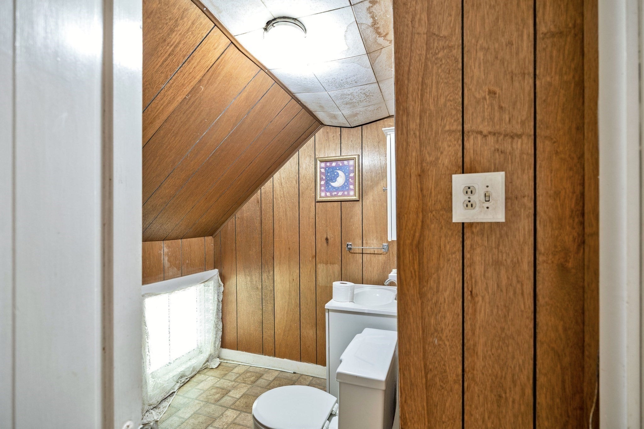 99 Hart St, Taunton, MA, 99 Hart St, Taunton, MA Photo #16