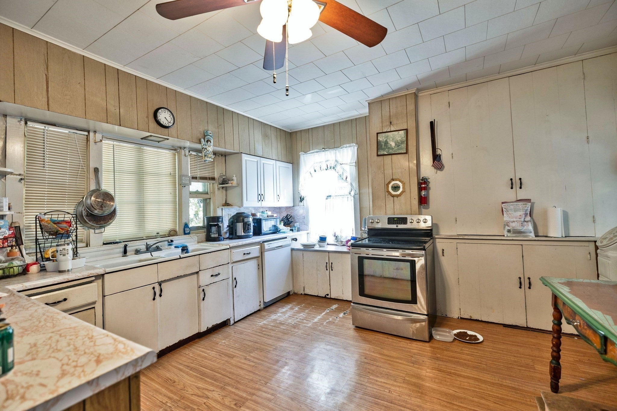 99 Hart St, Taunton, MA, 99 Hart St, Taunton, MA Photo #6