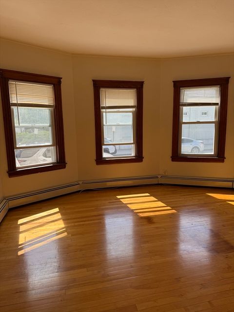 12 St Paul Ave 1 Norwood MA 02062