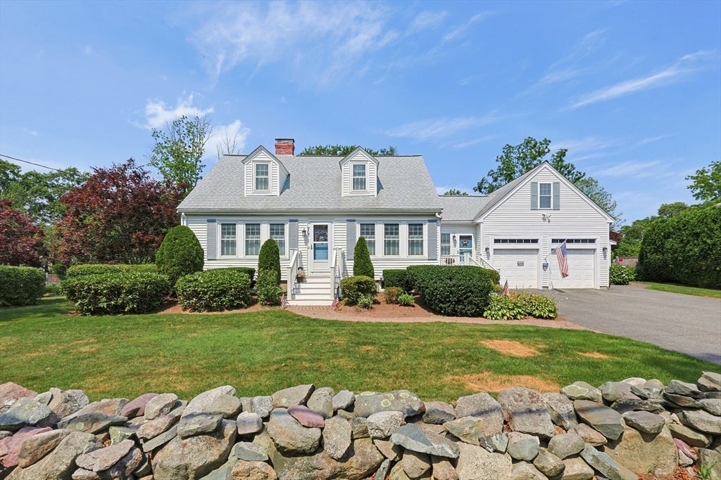 707 Page St, Stoughton, MA Photo #1