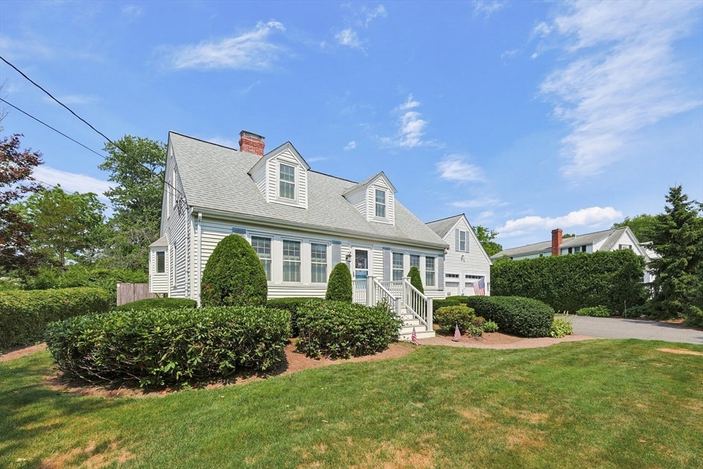 707 Page St, Stoughton, MA Photo #2