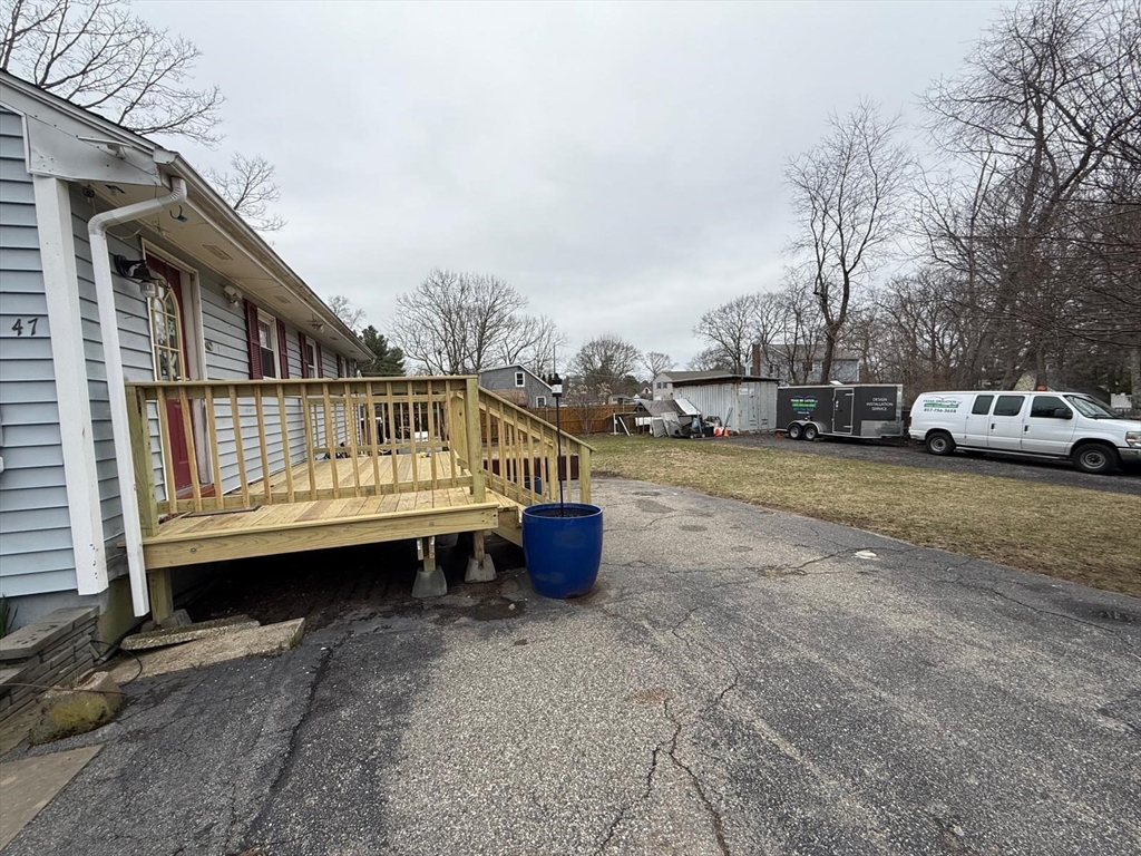 47 Summit Rd