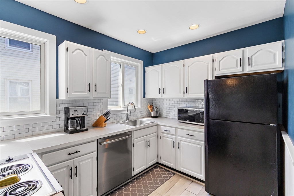 45-47 Montfern Ave 2
