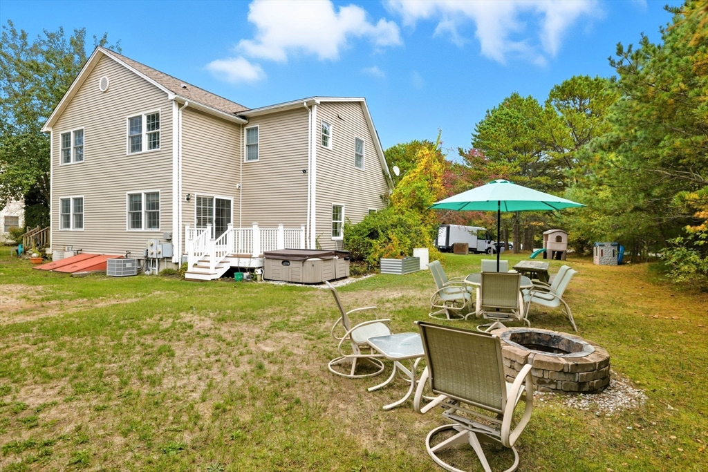 5 Carver Square Blvd 5