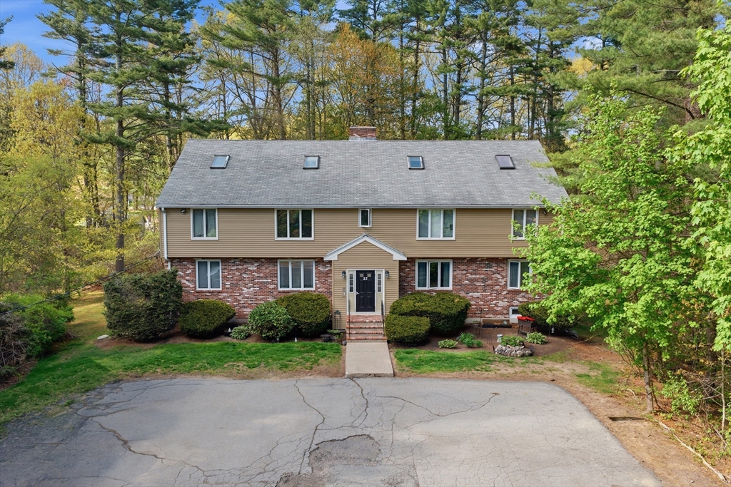 23 Hilltop Lane #1, Easton, MA Photo #4