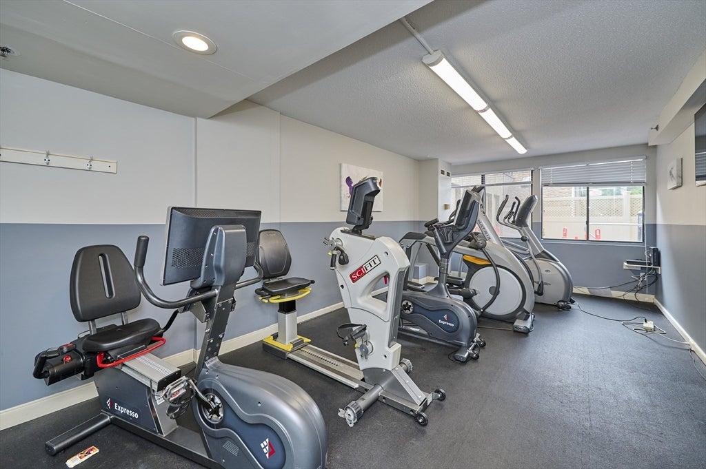 250 Hammond Pond Parkway #609S, Newton, MA Photo #22