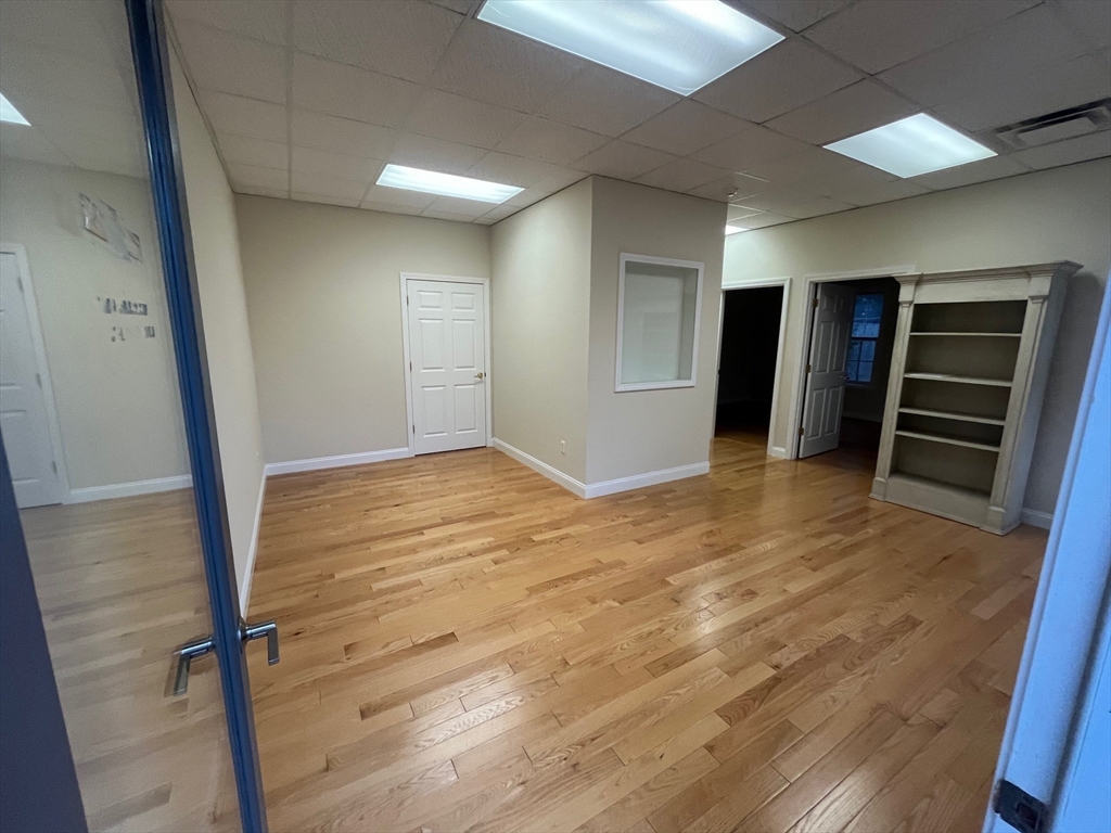 152 Lincoln Road 3