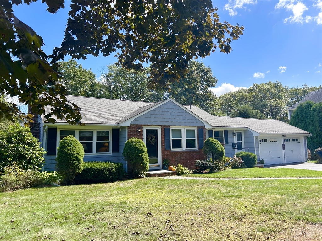 57 Daniel Rd