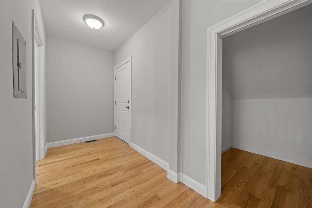 492 Cabot Street #1A, Beverly, MA Photo #10