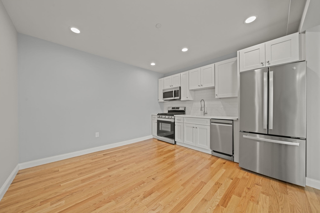 492 Cabot Street #1A, Beverly, MA Photo #14