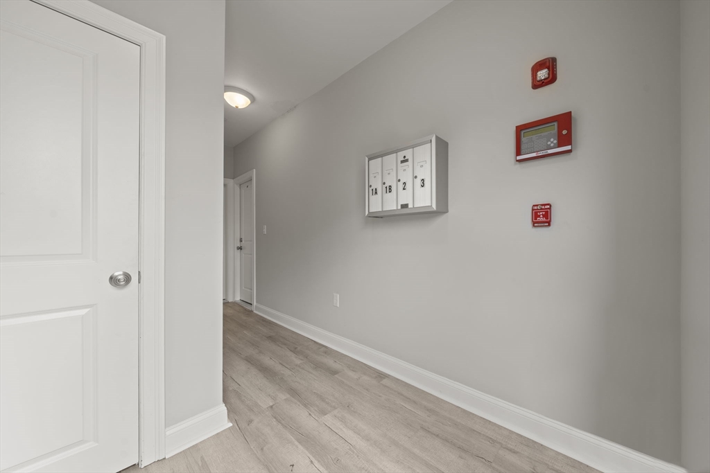 492 Cabot Street #1A, Beverly, MA Photo #8