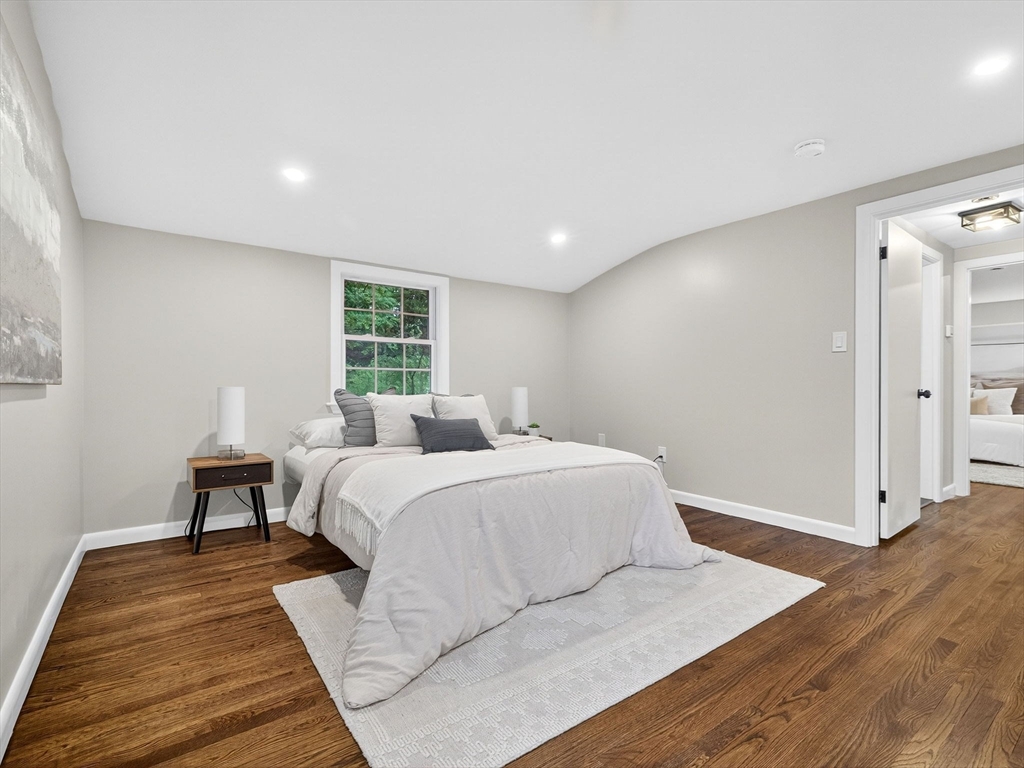 Melrose, Massachusetts 02176, United States, 3 Bedrooms Bedrooms, ,2 BathroomsBathrooms,Residential,Active,227652