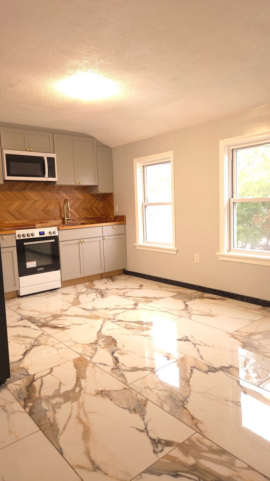 29 Winthrop St #3, Brockton, MA, 29 Winthrop St #3, Brockton, MA Photo #4