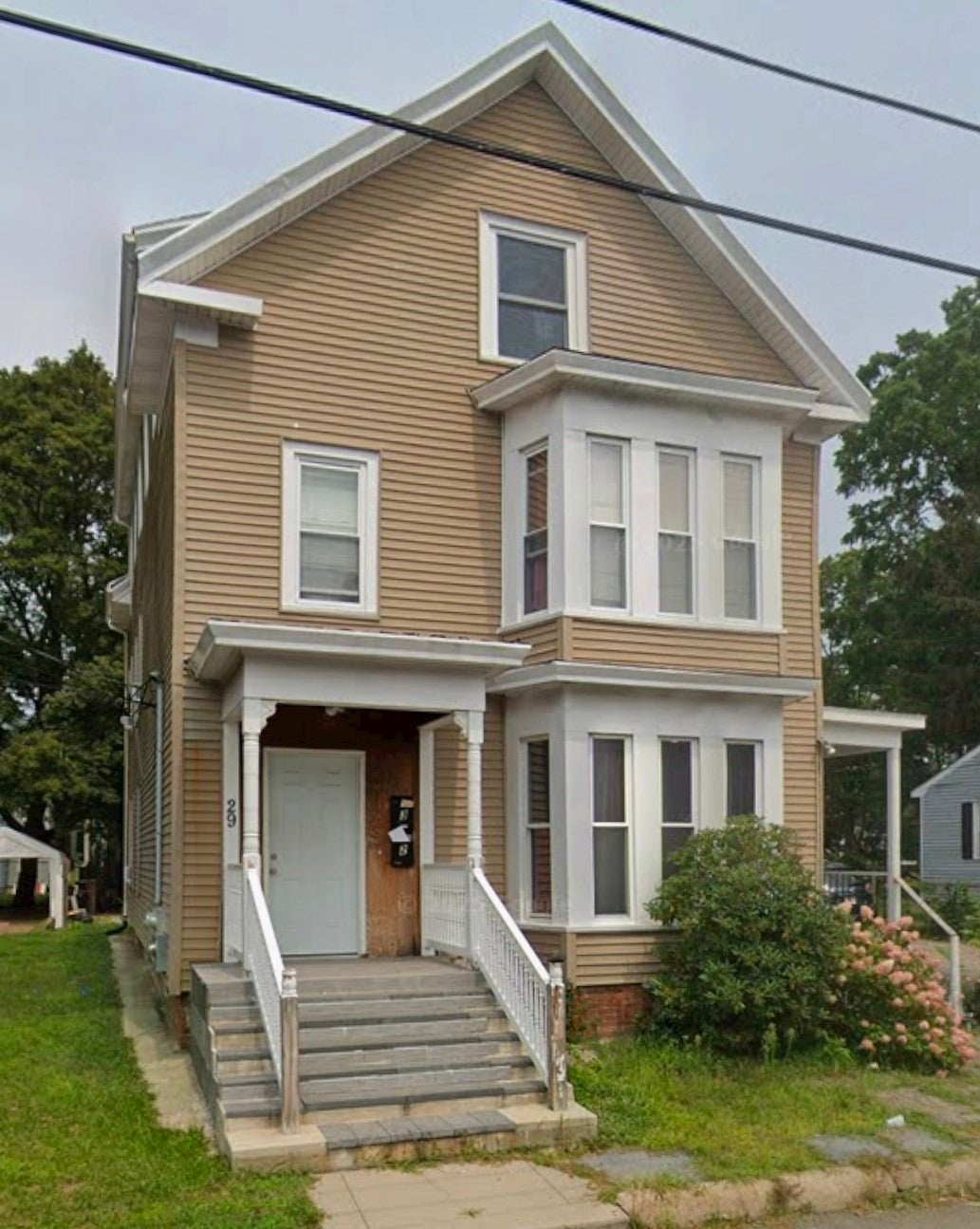 Photo of 29 Winthrop St, Brockton, MA
