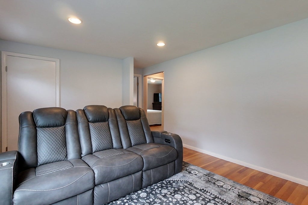 138 Rea St, Lowell, MA, 138 Rea St, Lowell, MA Photo #12