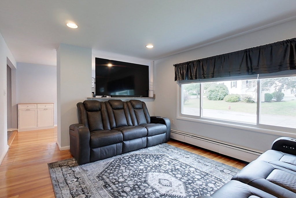 138 Rea St, Lowell, MA, 138 Rea St, Lowell, MA Photo #9