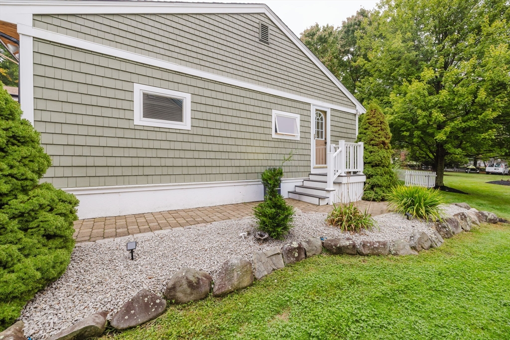 462 Harbor View Blvd.