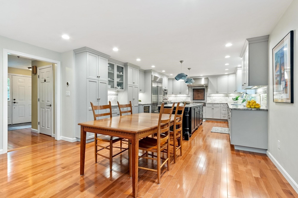 24 Thestland Dr