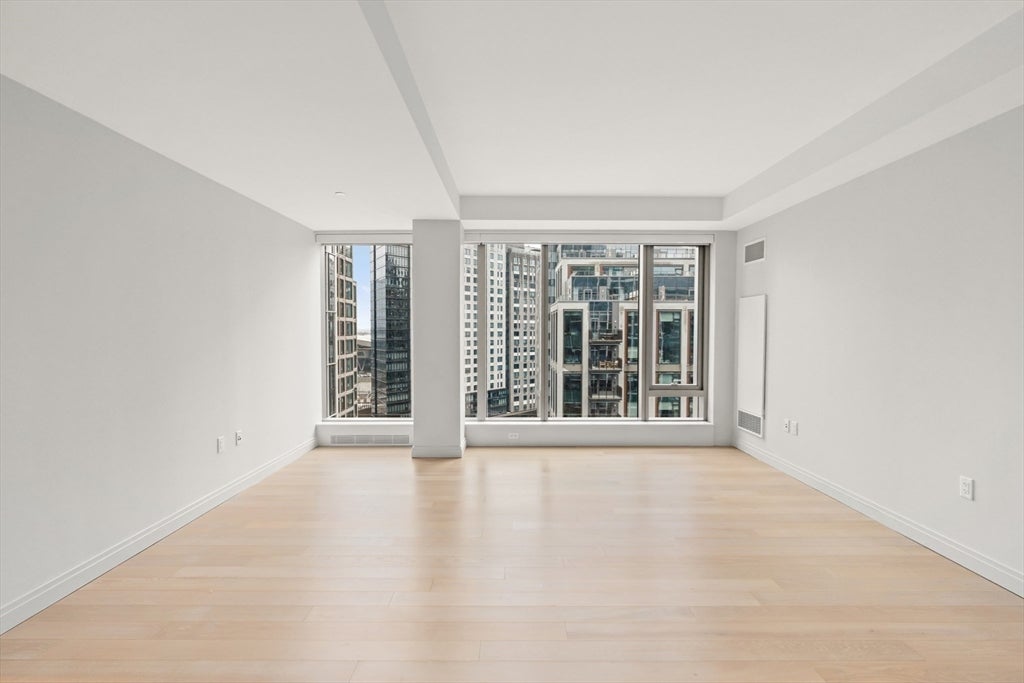 133 Seaport Blvd 1509