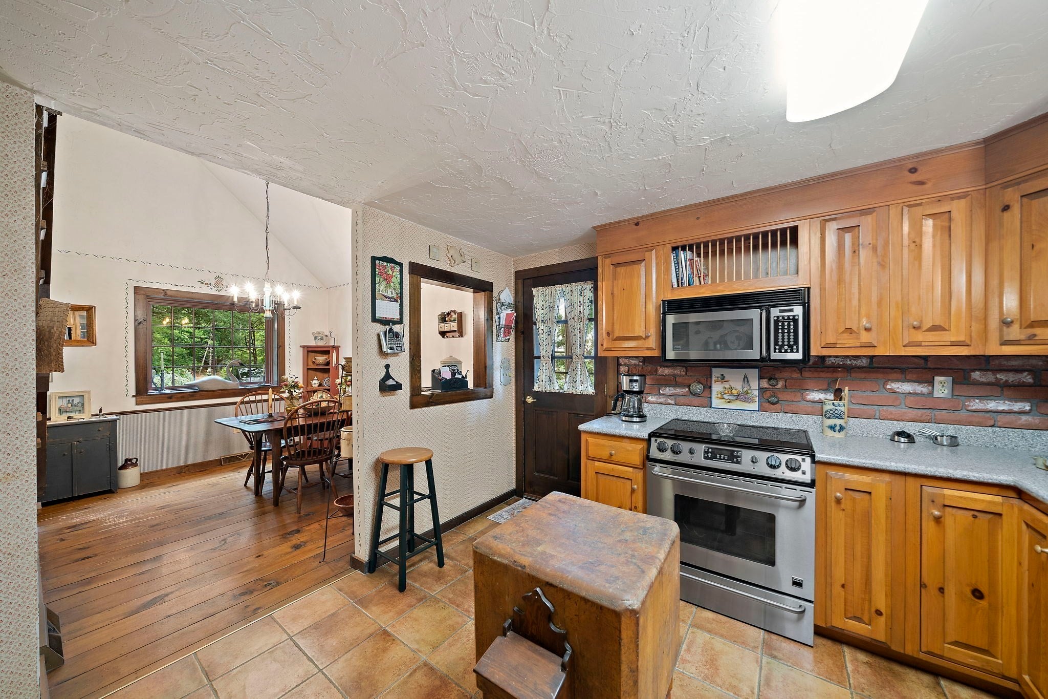 81 Furnace St, Marshfield, MA Photo #7