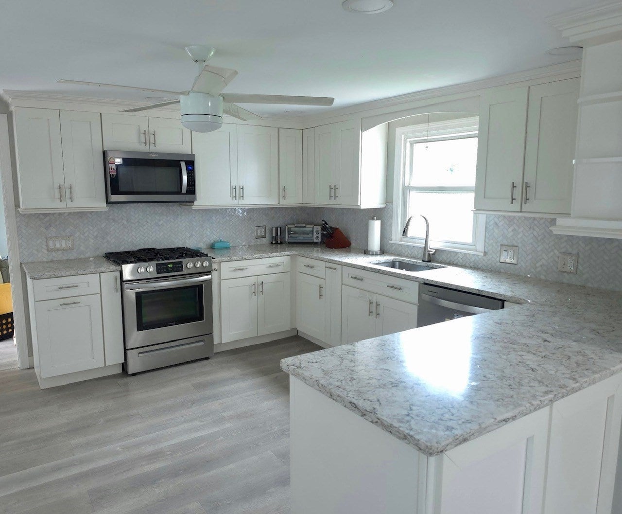 417 River Rd, Agawam, MA, 417 River Rd, Agawam, MA Photo #14