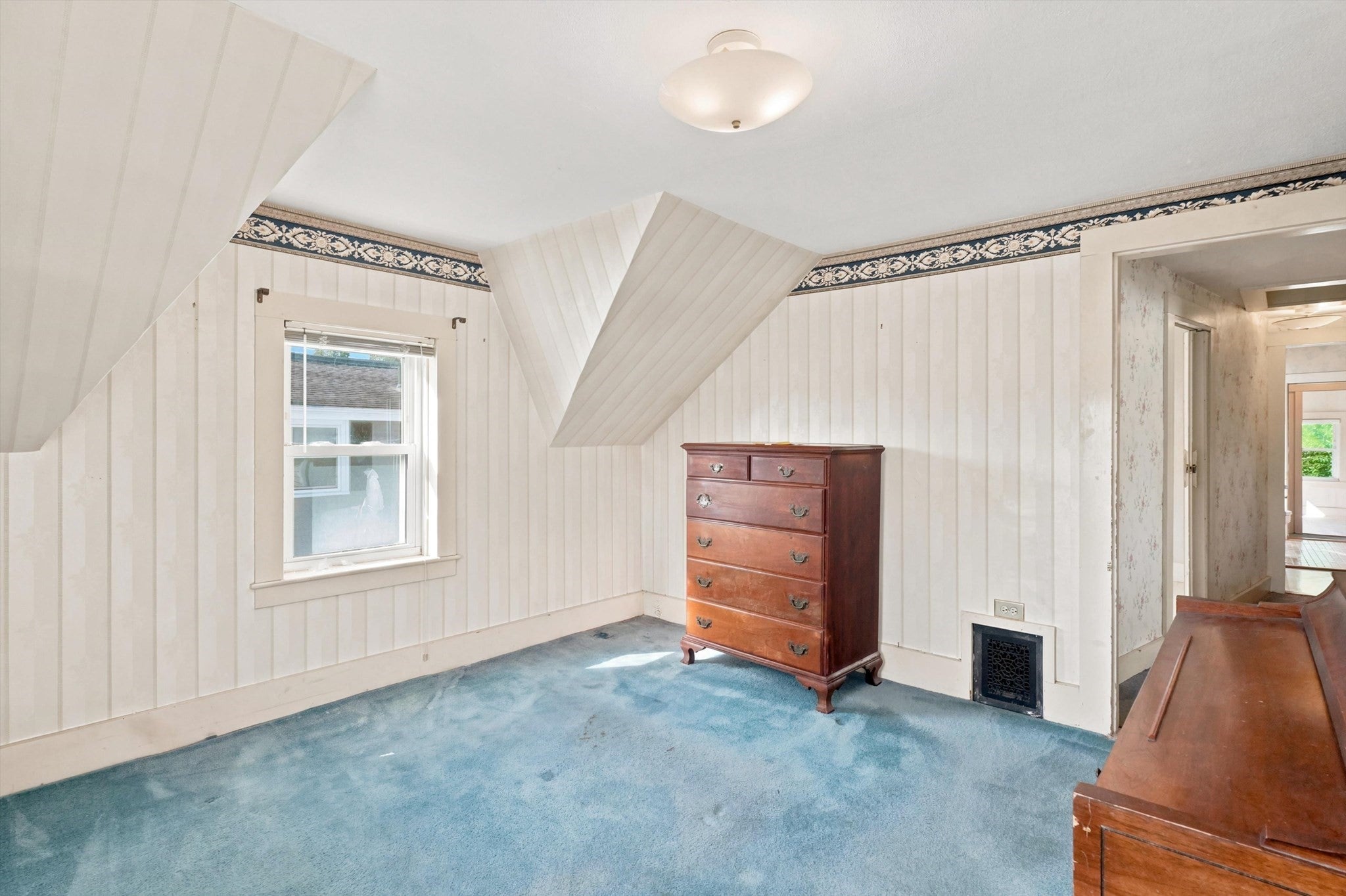 164 Burrill St, Swampscott, MA, 164 Burrill St, Swampscott, MA Photo #20