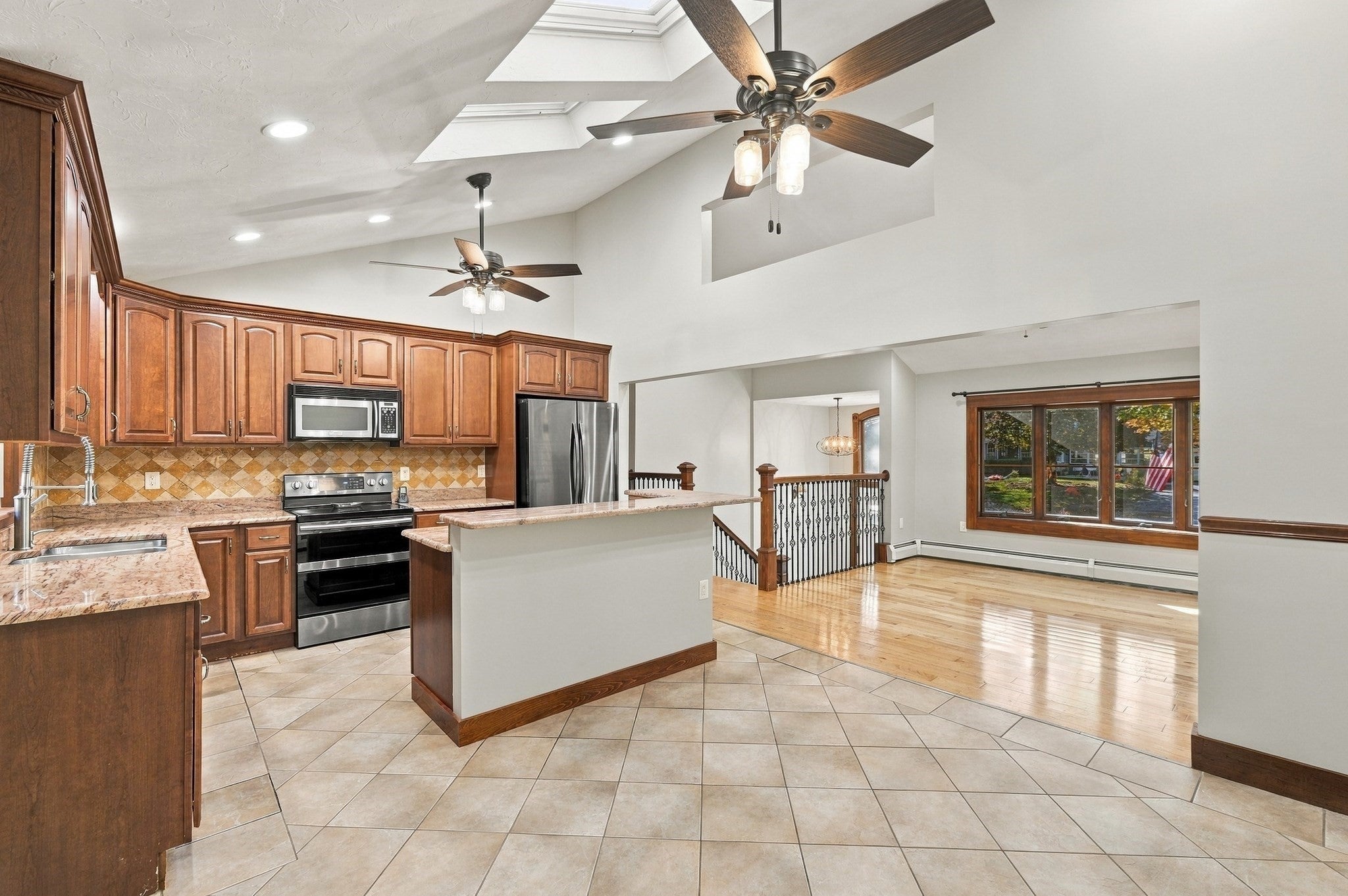 34 Clara Barton Road, Oxford, MA, 34 Clara Barton Road, Oxford, MA Photo #8