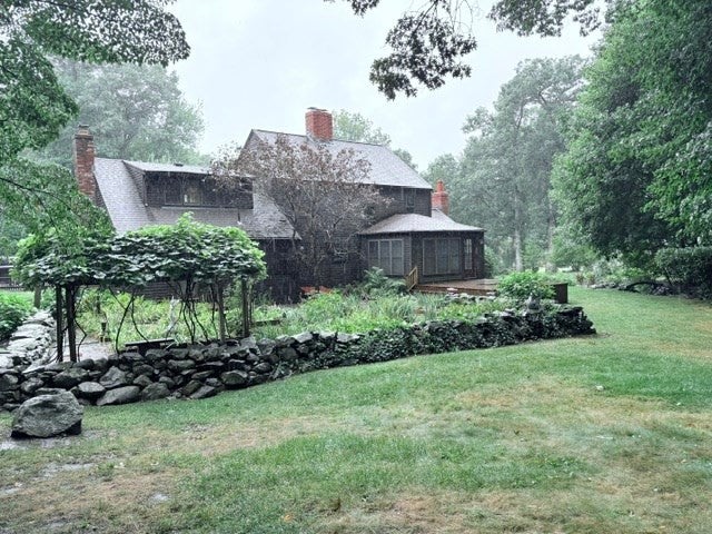 6 Greentree Lane