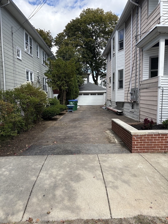 54 Woodrow Ave 2