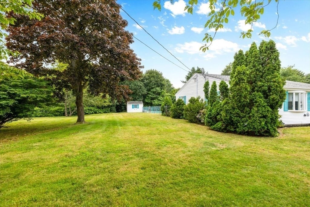 33 Homestead Ln, Falmouth, MA, 33 Homestead Ln, Falmouth, MA Photo #5