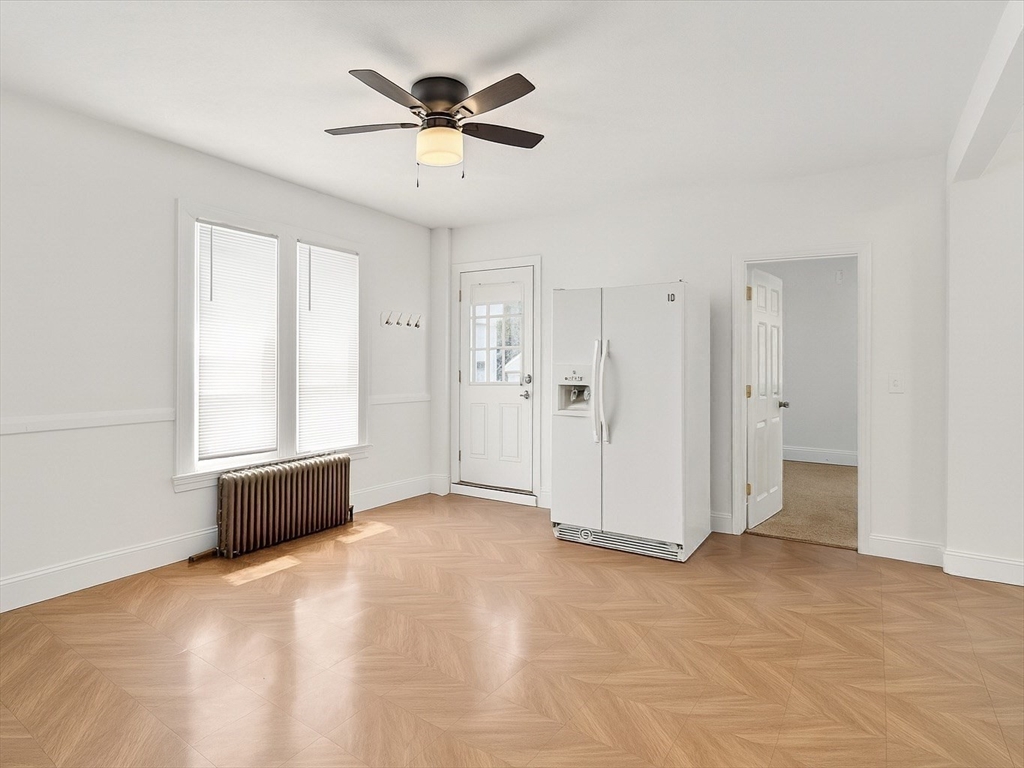 381 Hunnewell St 381