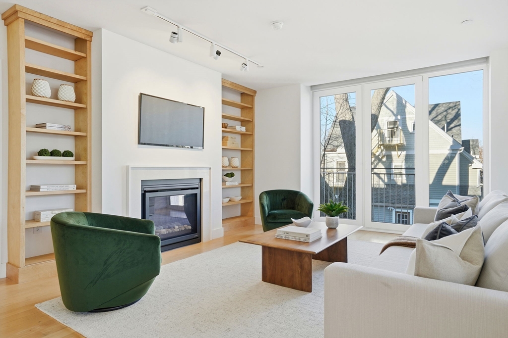 7 Beech St #211 Floor 2