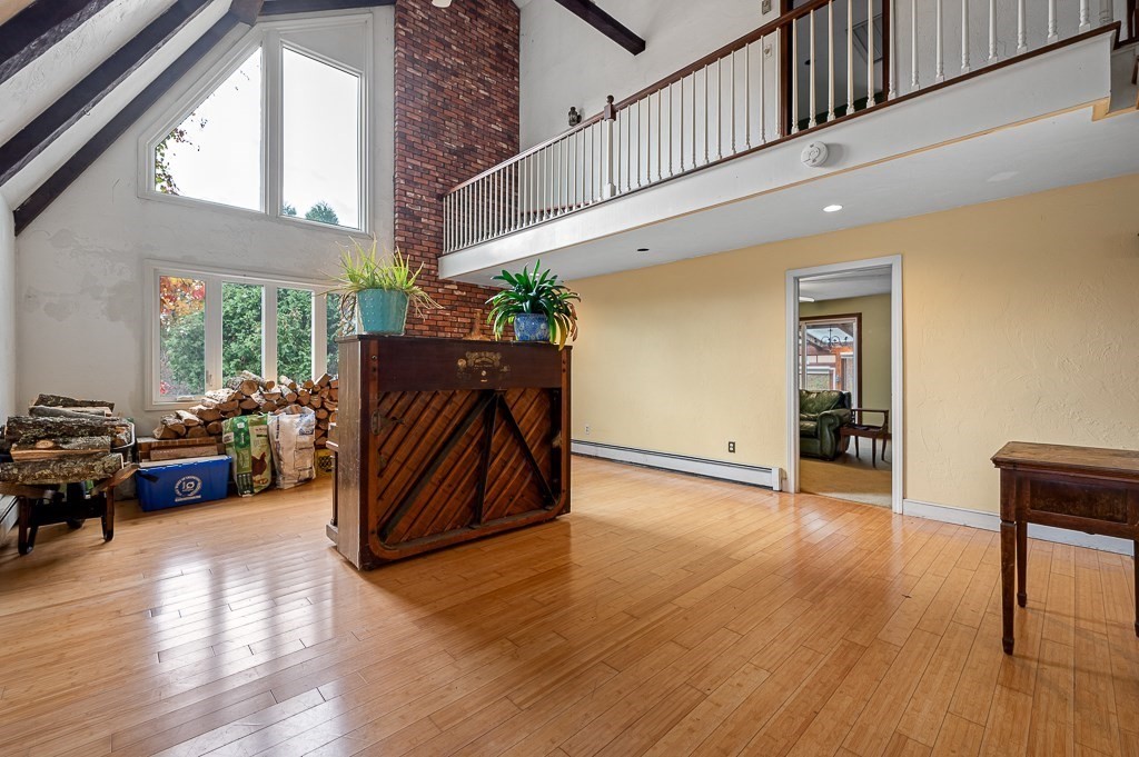 231 Chamberlain Hill Rd