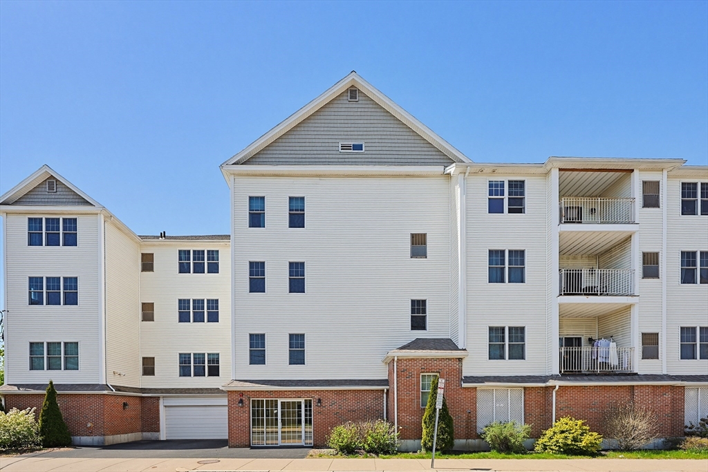 Photo of 51 Pearl St, Malden, MA