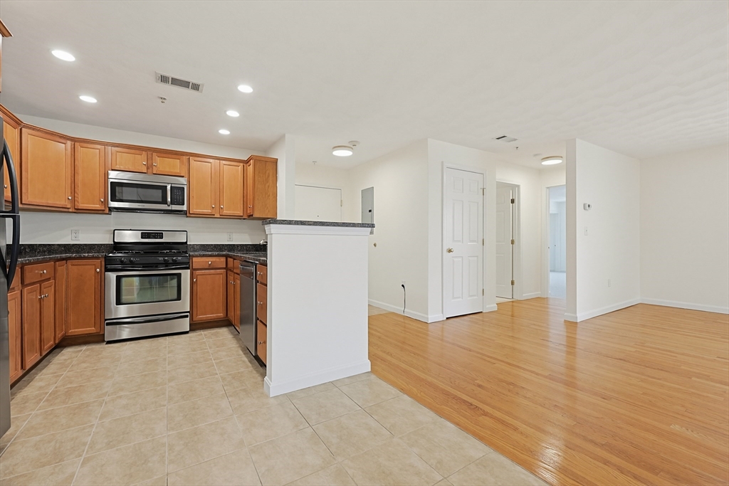 51 Pearl St #205, Malden, MA Photo #9