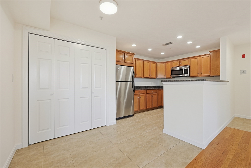 51 Pearl St #205, Malden, MA Photo #8
