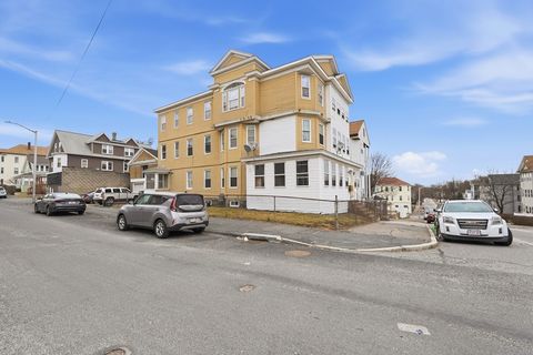 61 Cohasset St Worcester MA 01604