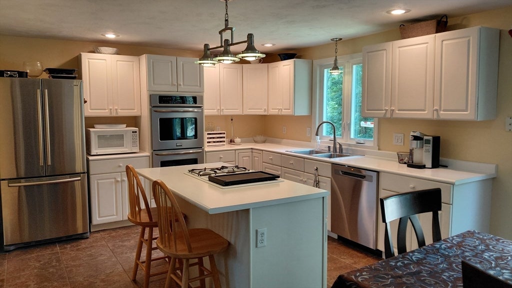 3 Kelly Drive, Middleboro, MA, 3 Kelly Drive, Middleboro, MA Photo #8