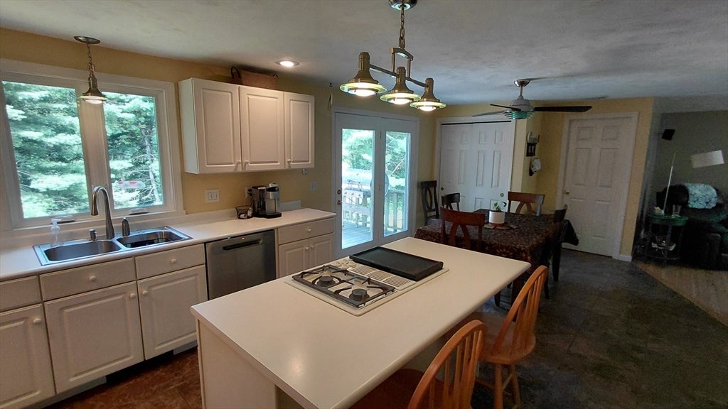 3 Kelly Drive, Middleboro, MA, 3 Kelly Drive, Middleboro, MA Photo #9
