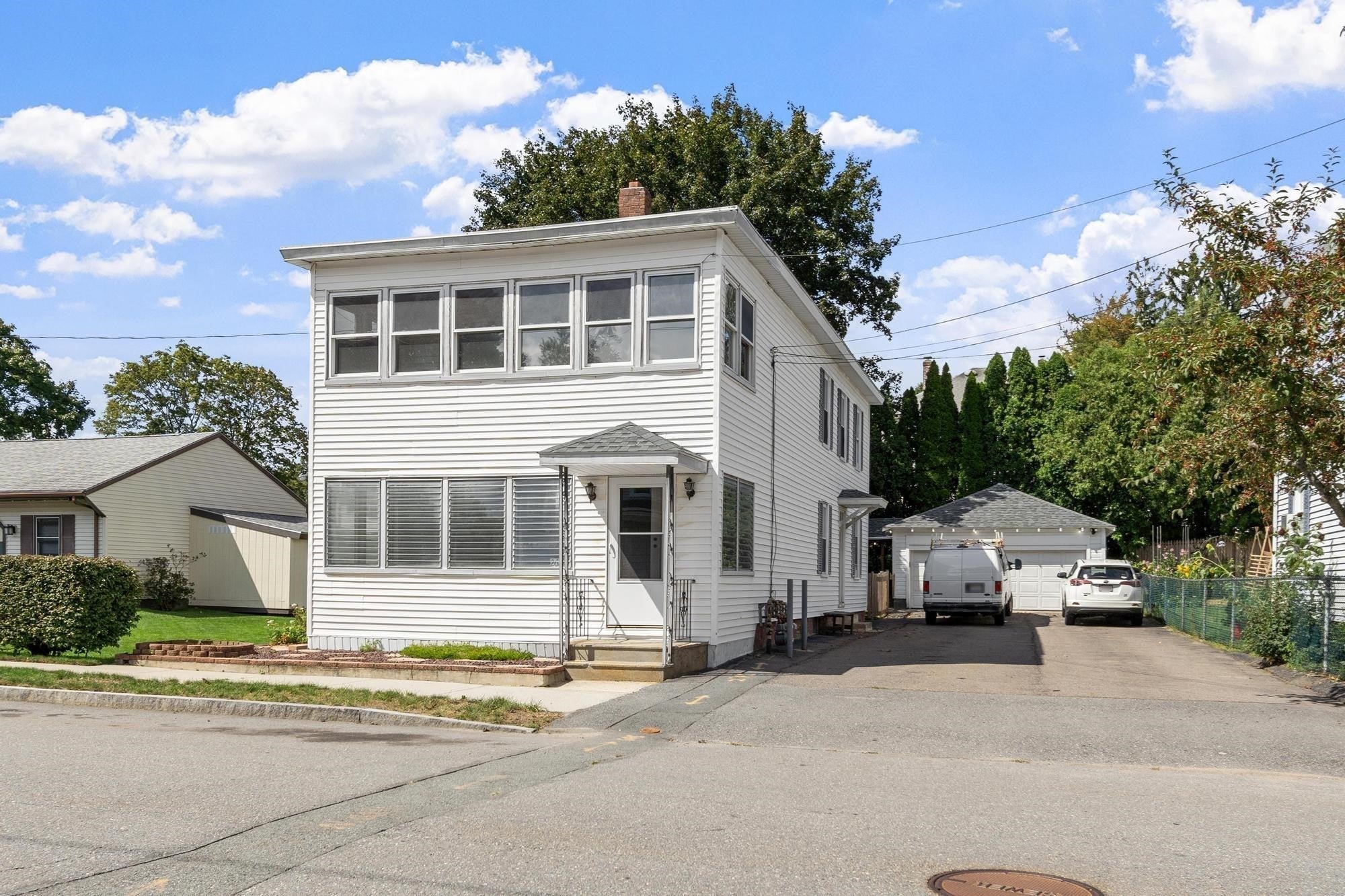 262 Oak Street, Clinton, MA, 262 Oak Street, Clinton, MA Photo #2