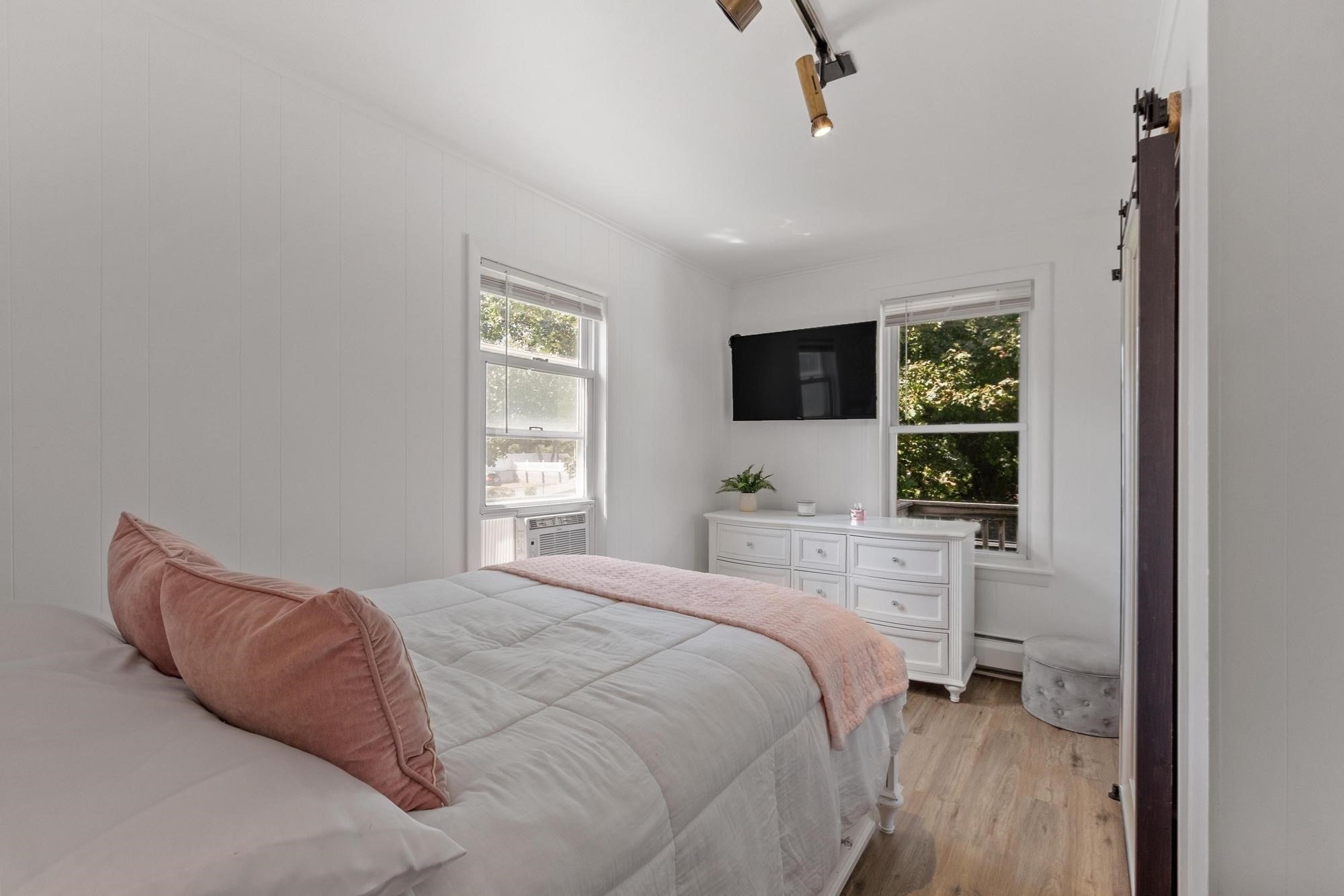 262 Oak Street, Clinton, MA, 262 Oak Street, Clinton, MA Photo #16
