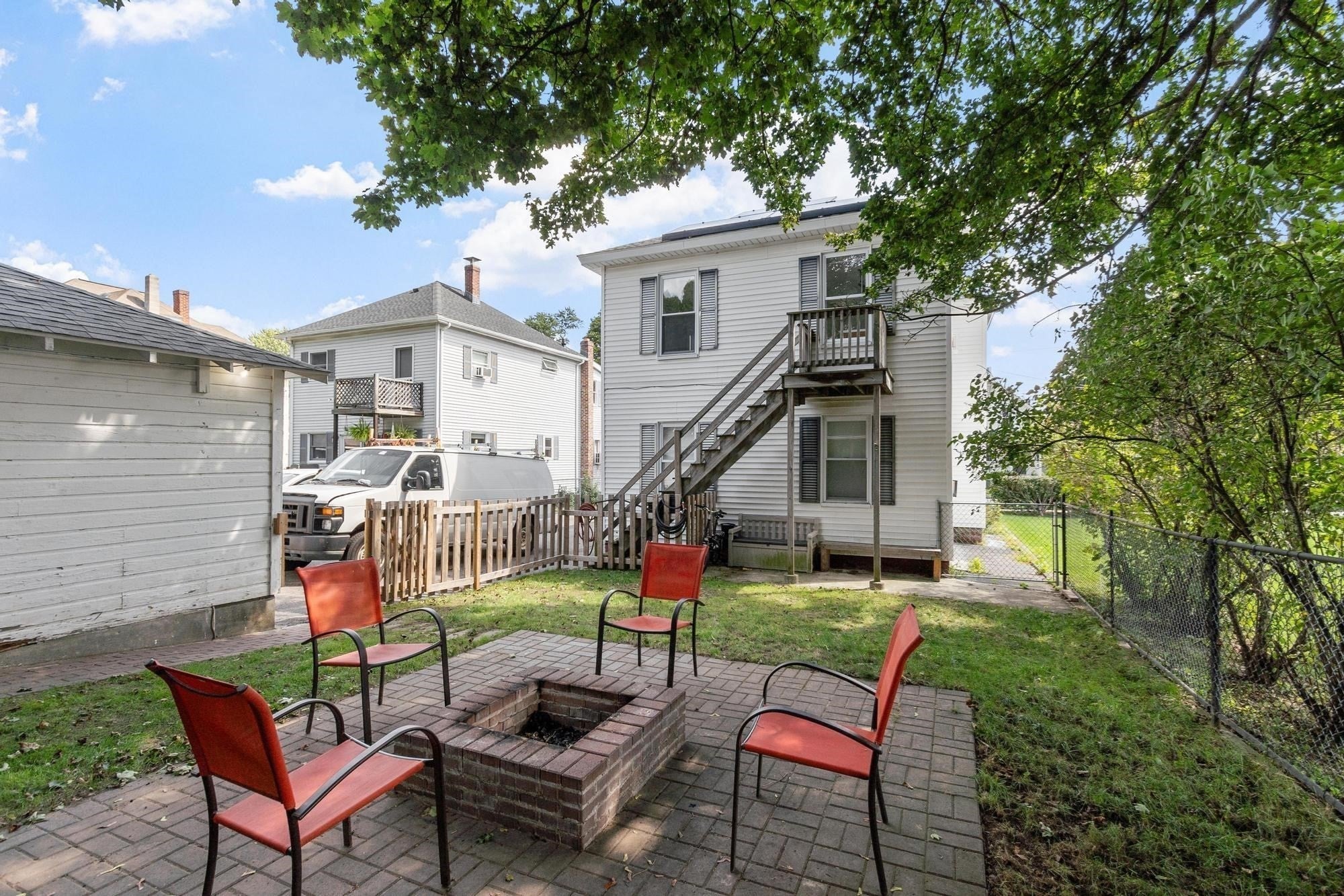 262 Oak Street, Clinton, MA, 262 Oak Street, Clinton, MA Photo #32