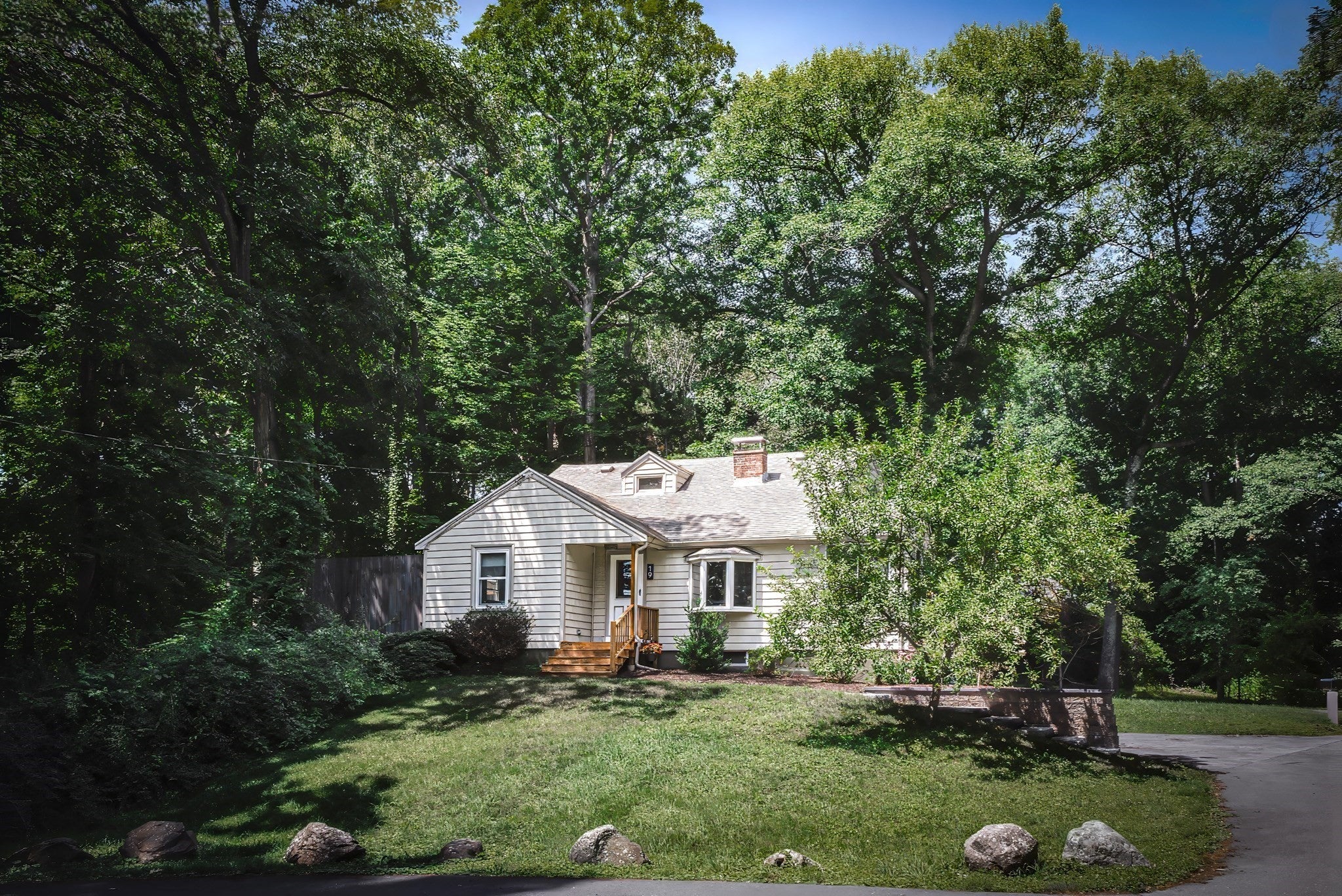 19 Gail St, Topsfield, MA, 19 Gail St, Topsfield, MA Photo #2