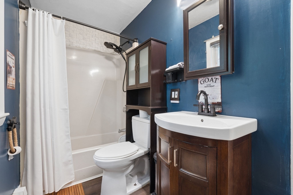 70 Mirror Lake Ave #70, Norfolk, MA, 70 Mirror Lake Ave #70, Norfolk, MA Photo #20