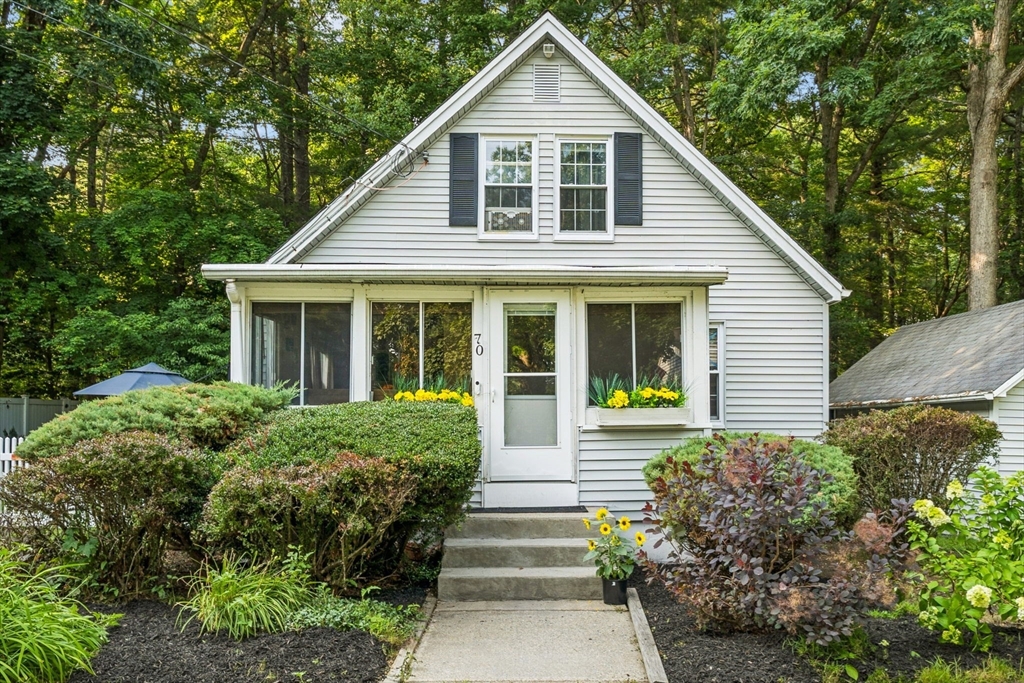 70 Mirror Lake Ave #70, Norfolk, MA, 70 Mirror Lake Ave #70, Norfolk, MA Photo #1