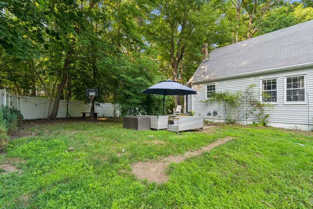 70 Mirror Lake Ave #70, Norfolk, MA, 70 Mirror Lake Ave #70, Norfolk, MA Photo #4