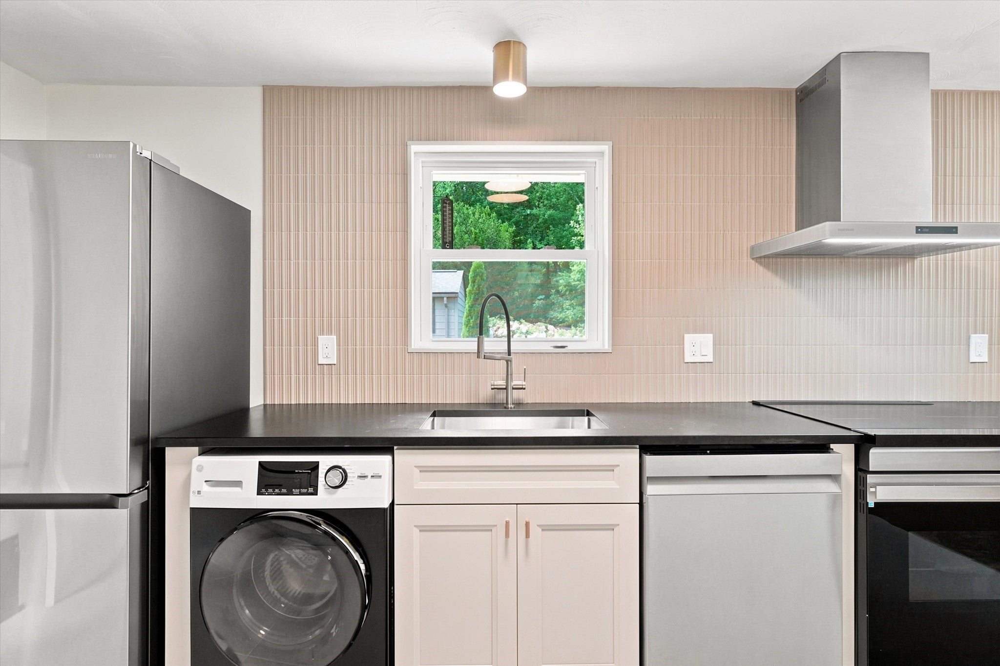 23 Campello Road, Framingham, MA, 23 Campello Road, Framingham, MA Photo #11