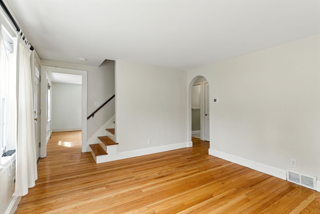 24 Oliver St